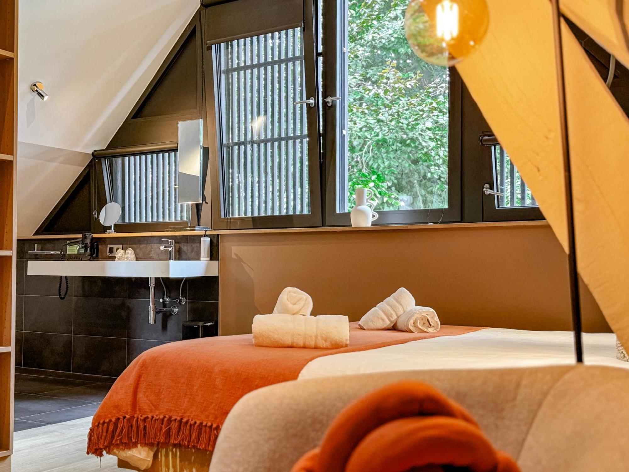 Hotel Le Manoir Marche-en-Famenne Eksteriør bilde